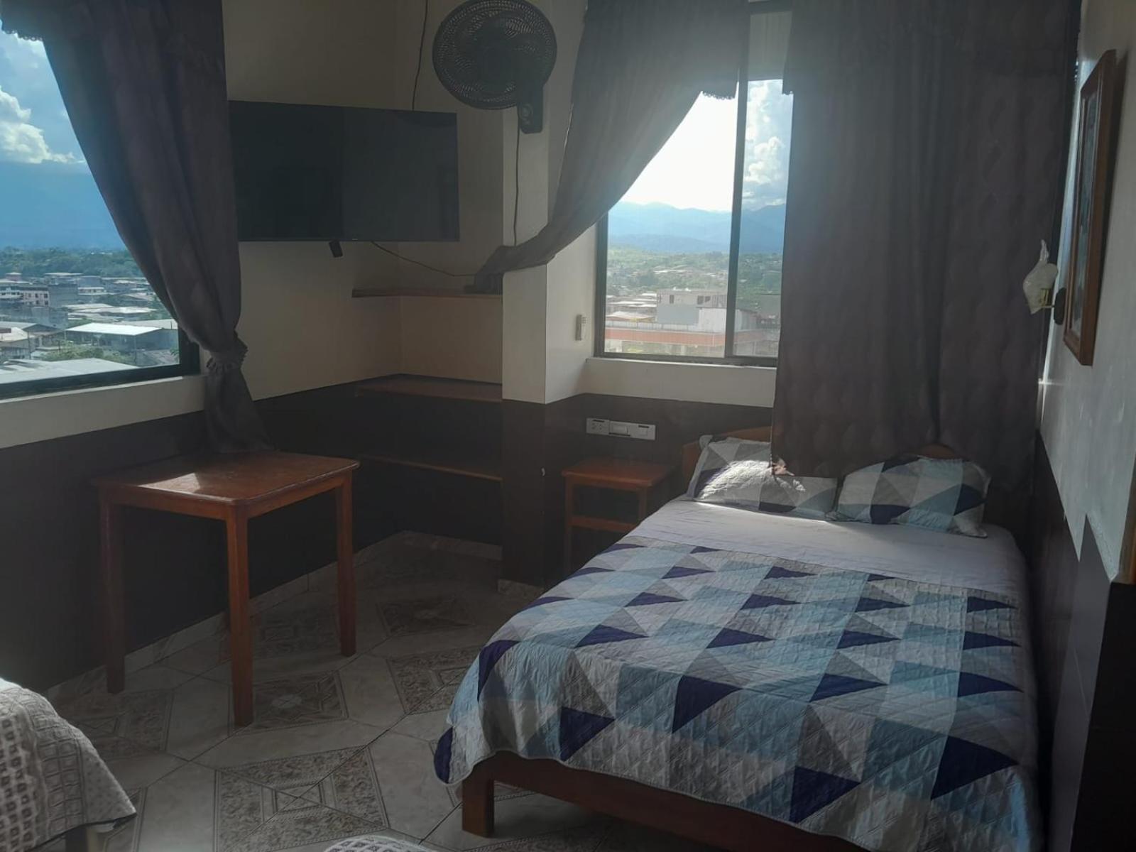 Hostal Limoncocha Tena Kültér fotó