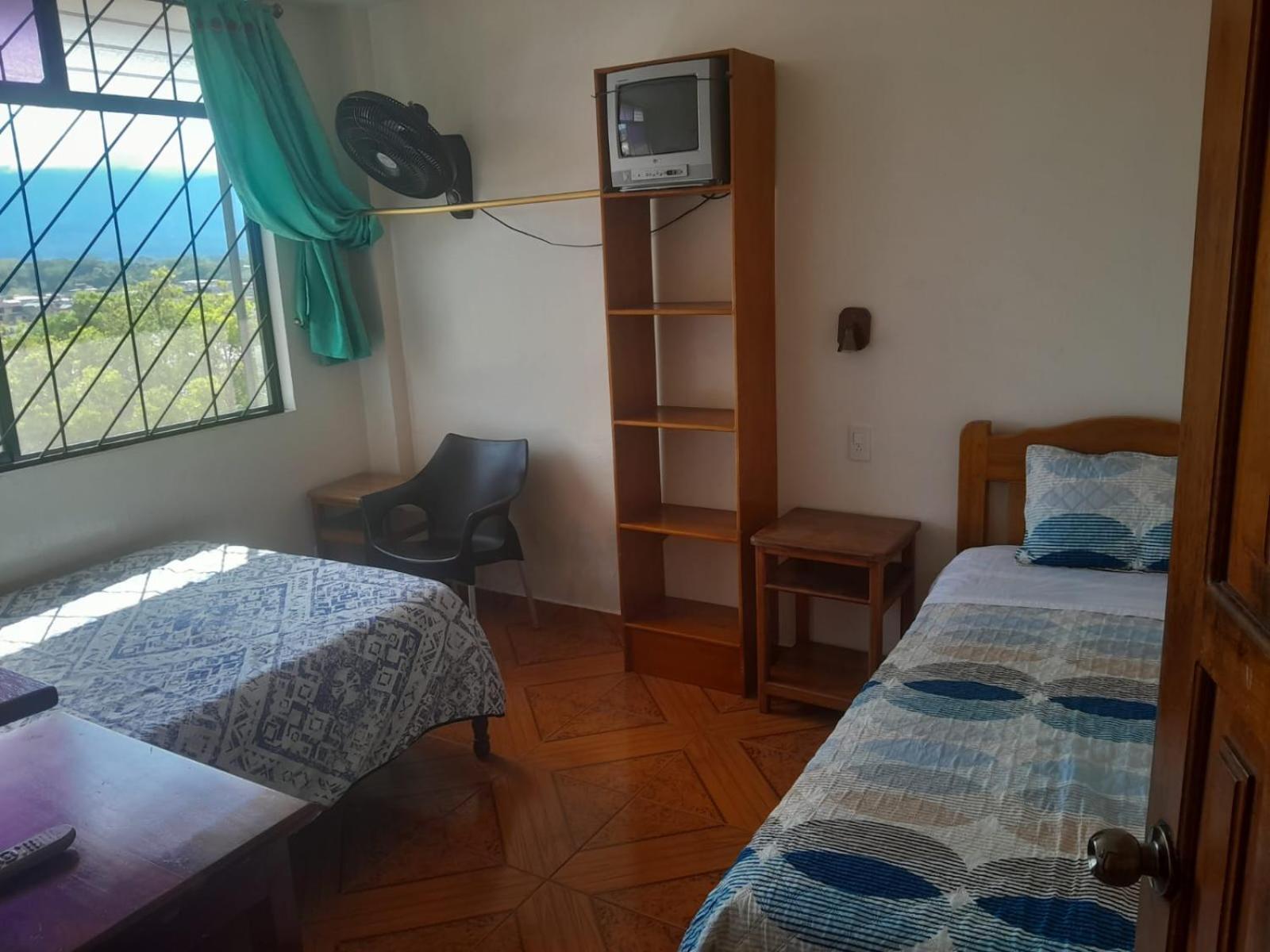 Hostal Limoncocha Tena Kültér fotó