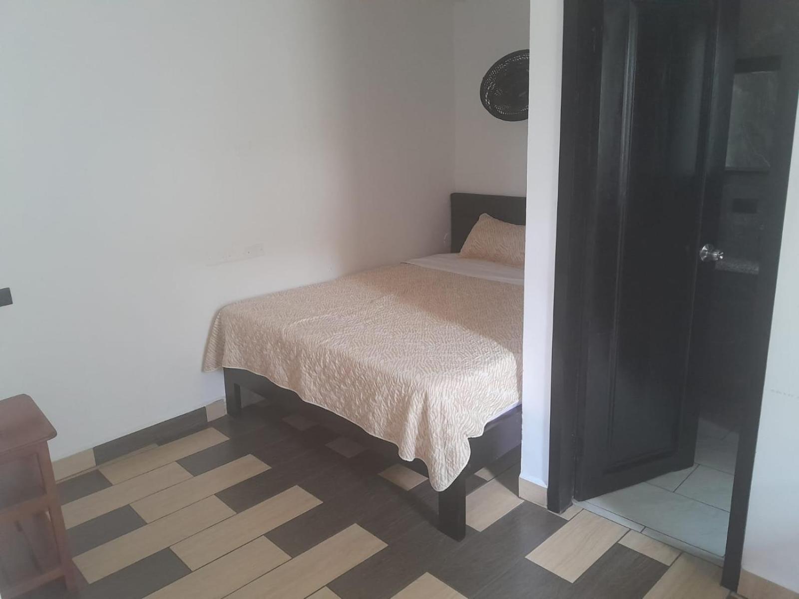 Hostal Limoncocha Tena Kültér fotó