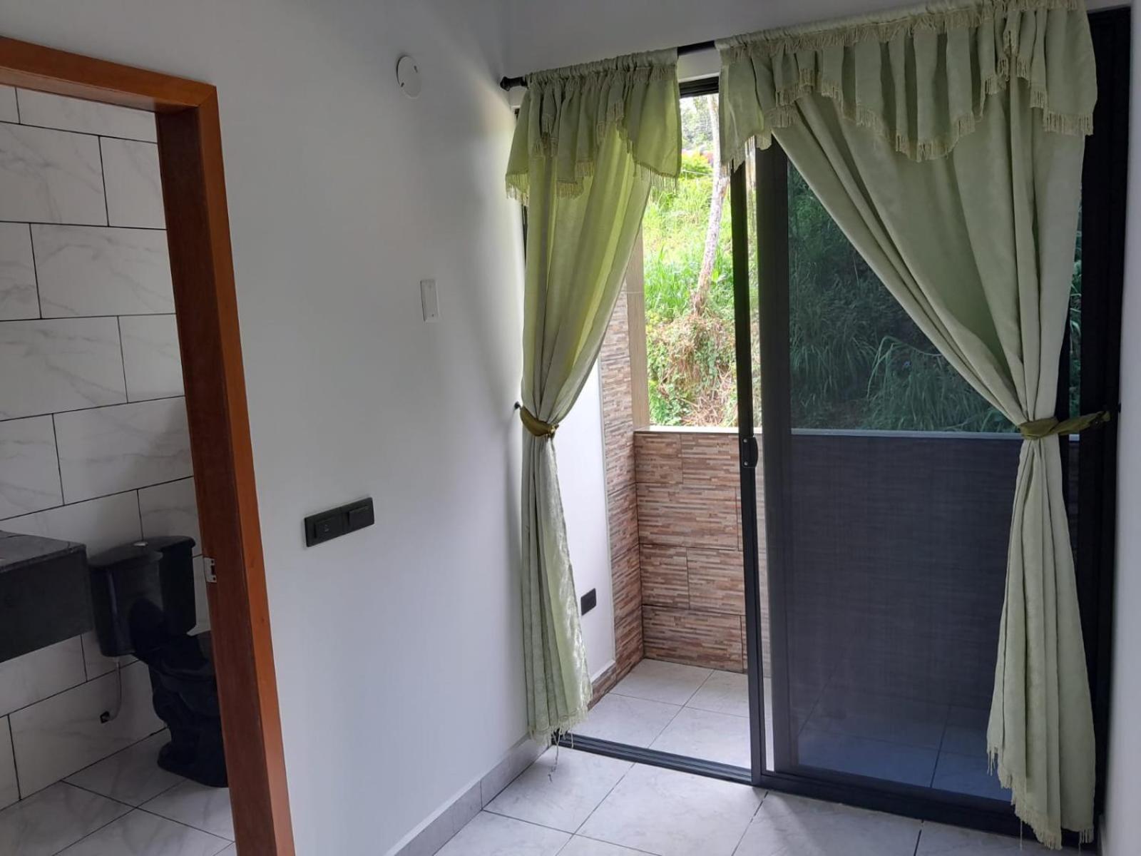 Hostal Limoncocha Tena Kültér fotó